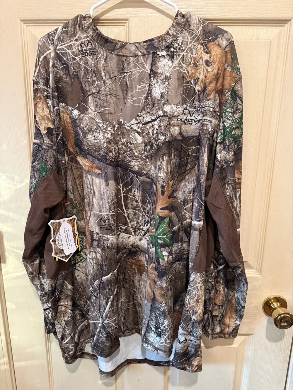 Realtree Scent Control Camo Shirt - NWT